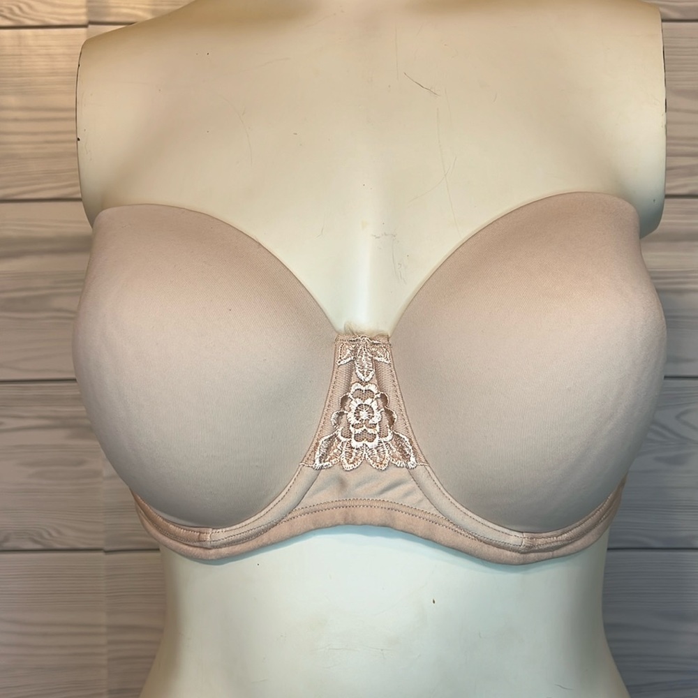 38C Vanity Fair bra  (new)